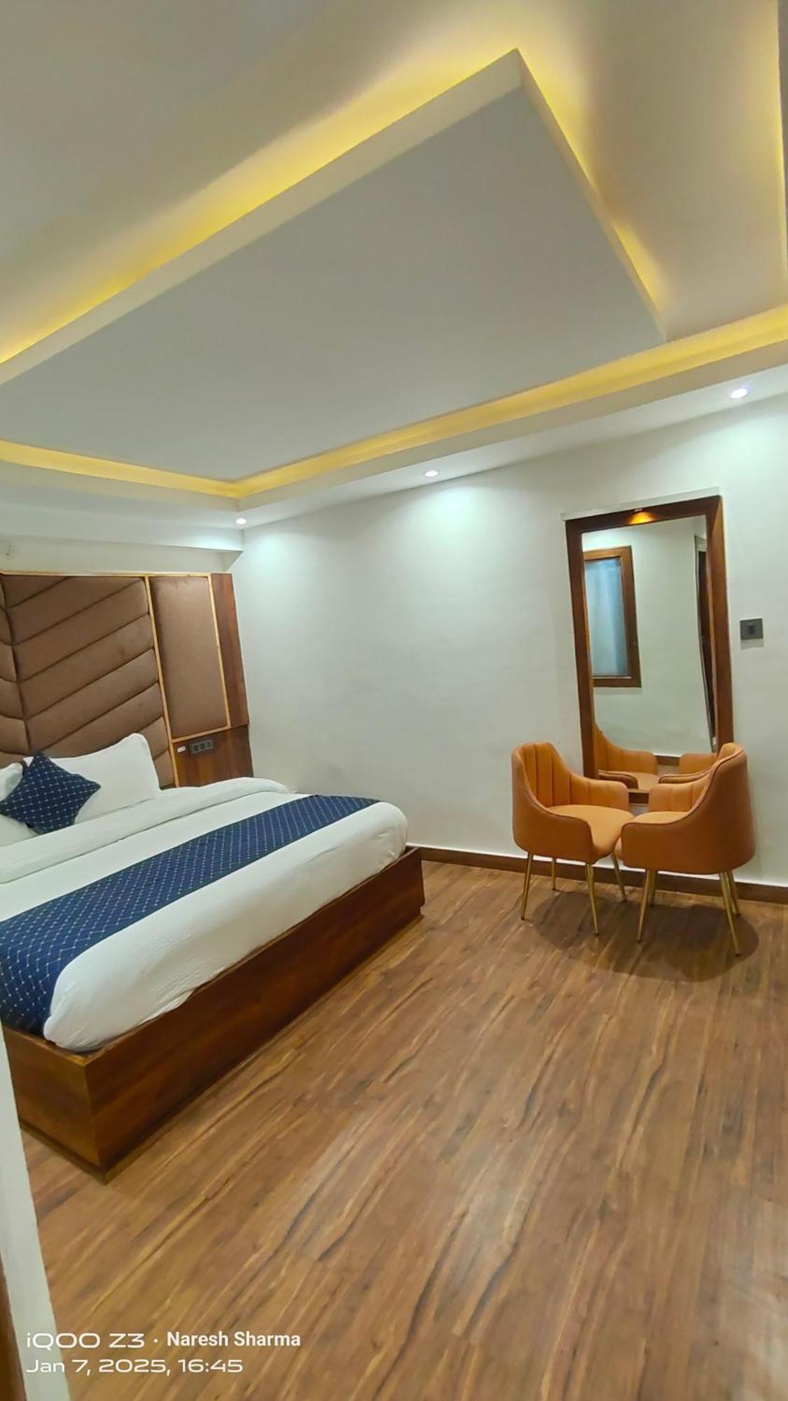 Mountain Zest- Simla Royale Near Mall Road Free Pickup From Railway Station Simla Kültér fotó